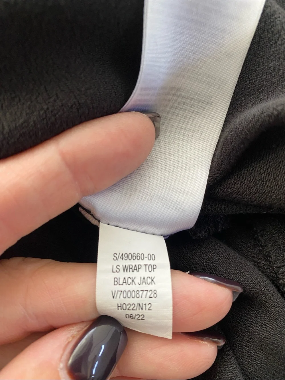 Old Navy Wrap Tie Blouse Black Long Sleeve Smocked Size XS - Picture 6 of 6